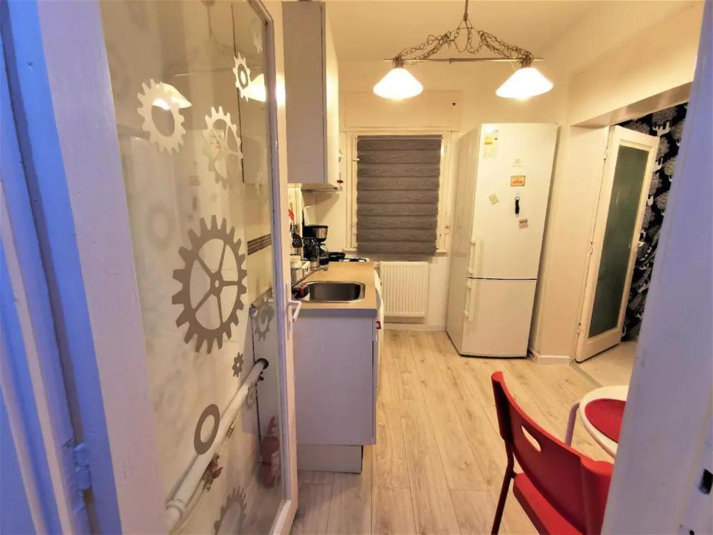 Luxury Piata Universitate Old Town Apartment Bucharest Exterior photo